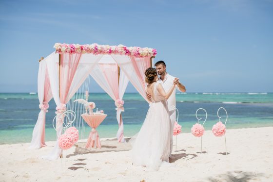 Свадебная церемония «Amor» или «Баунти» на пляже Кабеса де Торо